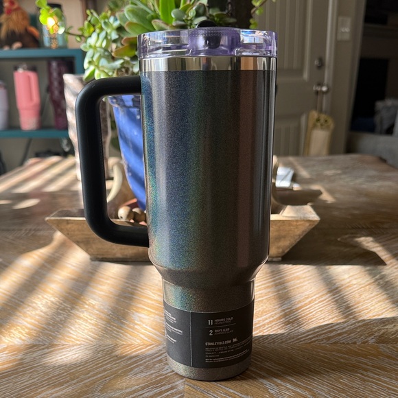 Stanley 40oz Midnight Glitz Protour New in Box - Picture 8 of 9